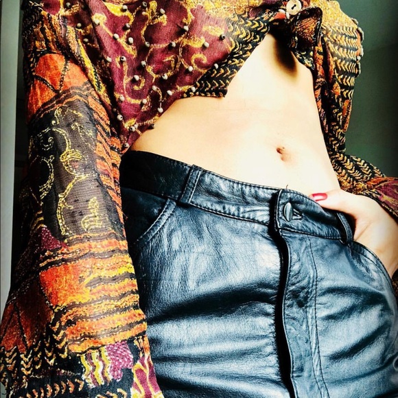 Meet your Posher, Dee - Picture 5 of 5